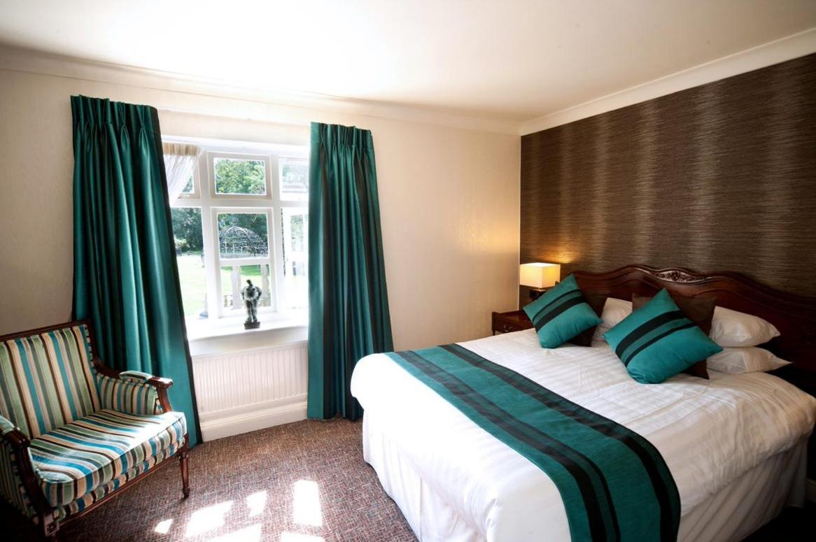 Wrexham Llyndir Hall Hotel, BW Signature Collection Chester Eksteriør billede