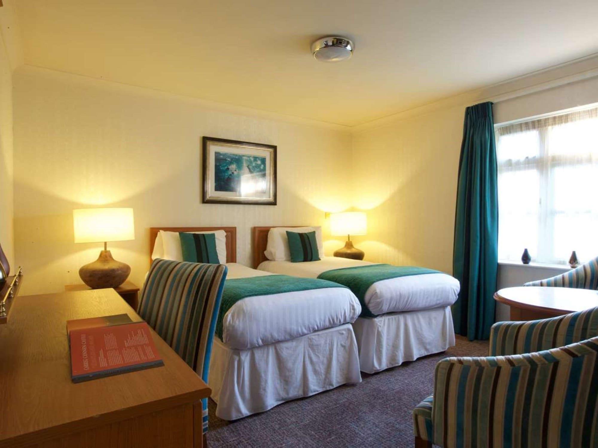 Wrexham Llyndir Hall Hotel, BW Signature Collection Chester Eksteriør billede