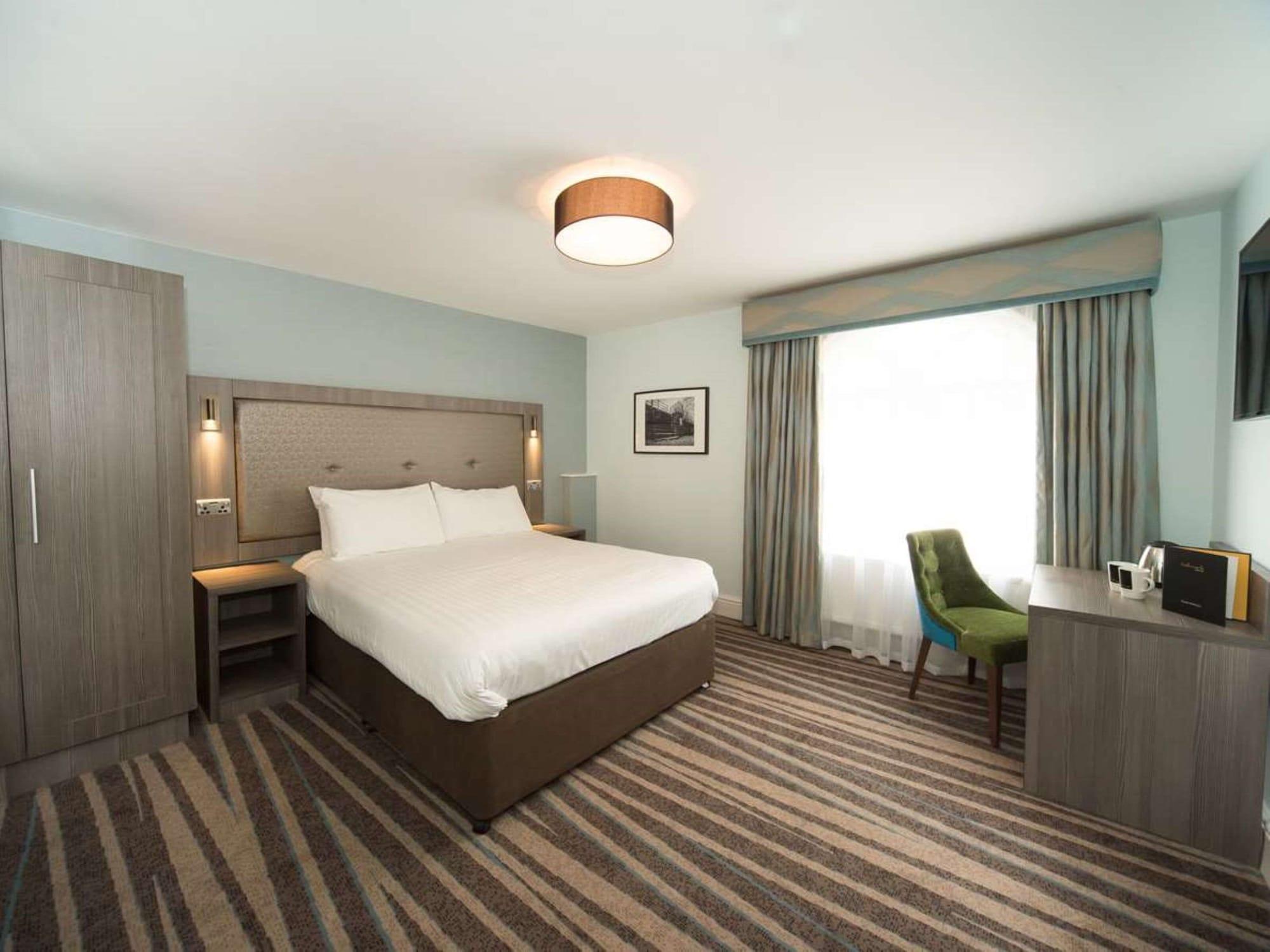 Wrexham Llyndir Hall Hotel, BW Signature Collection Chester Eksteriør billede