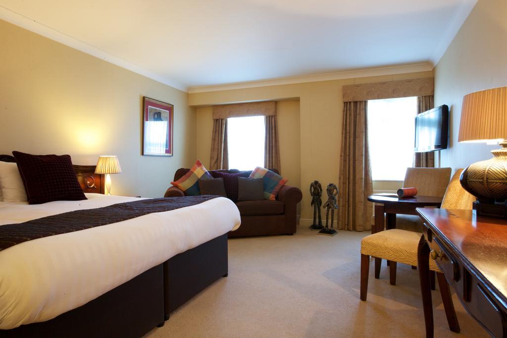 Wrexham Llyndir Hall Hotel, BW Signature Collection Chester Eksteriør billede