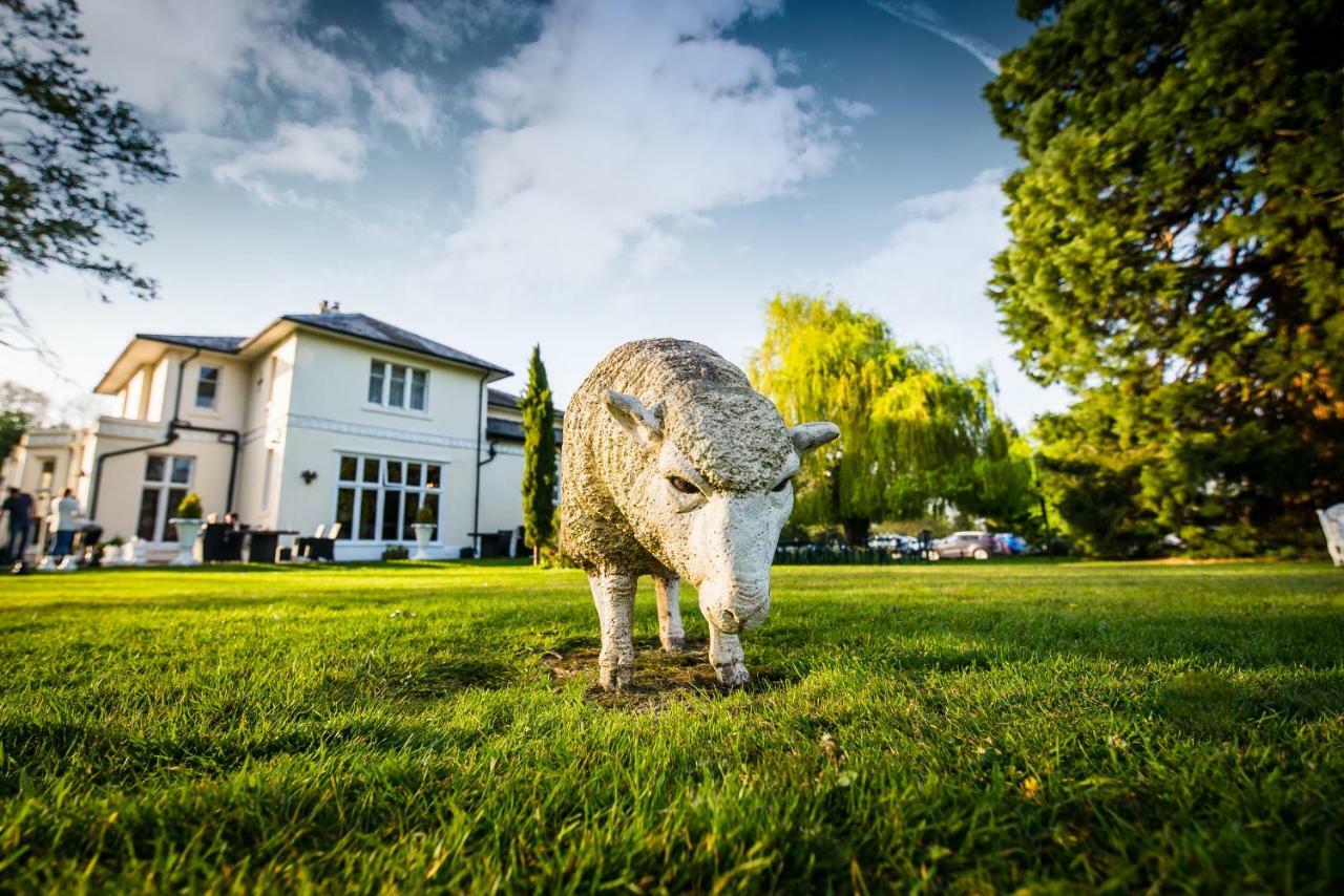 Wrexham Llyndir Hall Hotel, BW Signature Collection Chester Eksteriør billede