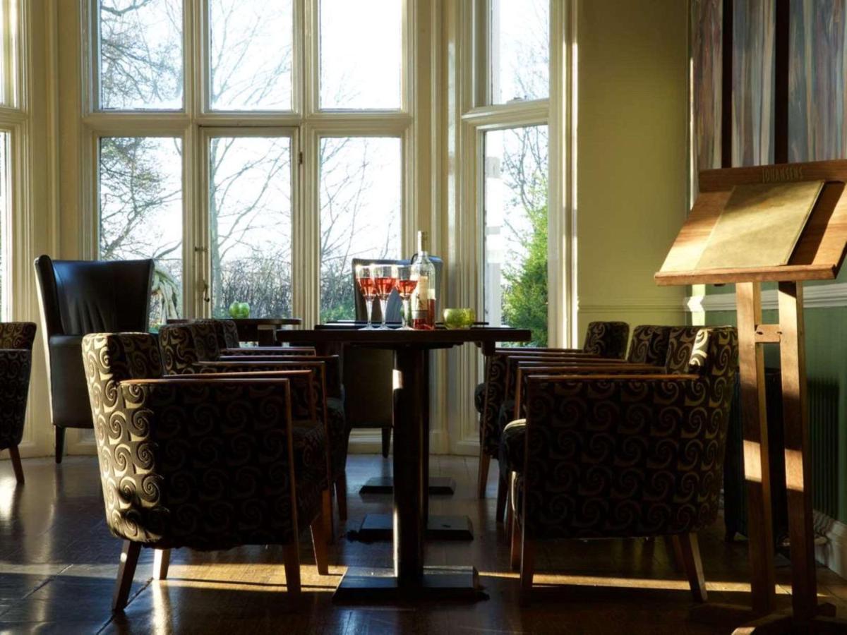 Wrexham Llyndir Hall Hotel, BW Signature Collection Chester Eksteriør billede